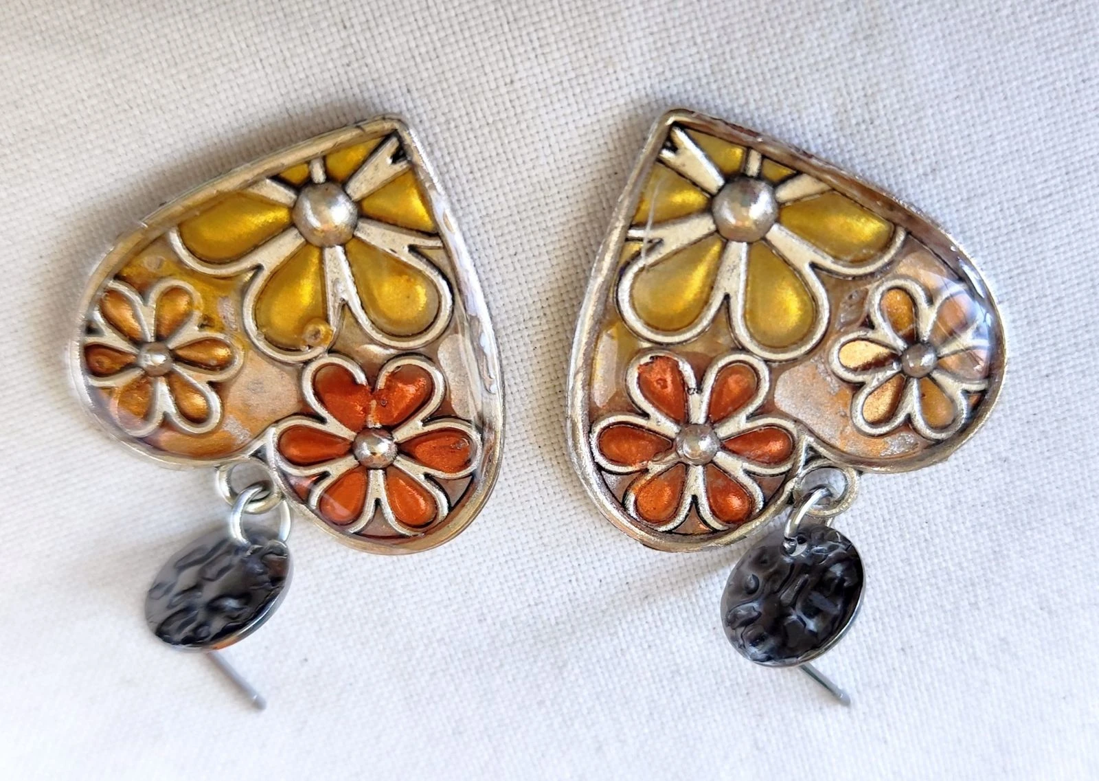 Handgesmeed emaille oorbellen – photo 4